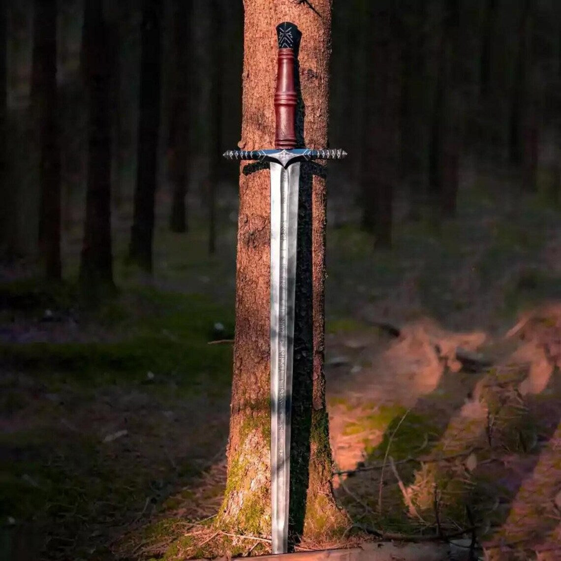 Hand-Forged Damascus Steel Sword